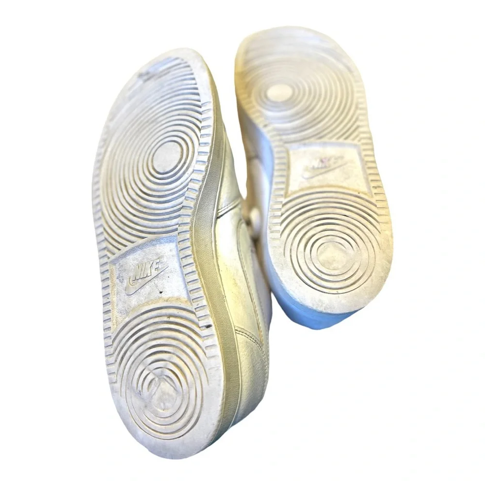 Nike Ebernon‎ Low Sneaker in White 9.5